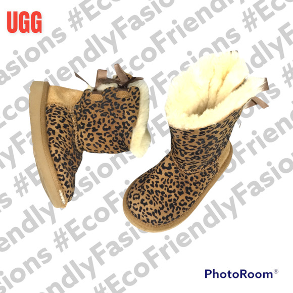 Ugg Exotic Bailey Bow II Leopard Print Classic Boots Kids Size 10 - Picture 5 of 7